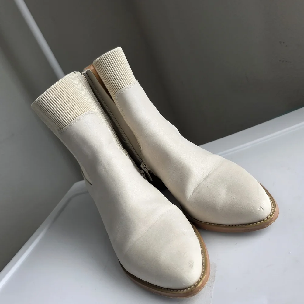 DV by Dolce Vita Perpetua Booties Women's cream color sz 9 - Picture 4 of 8